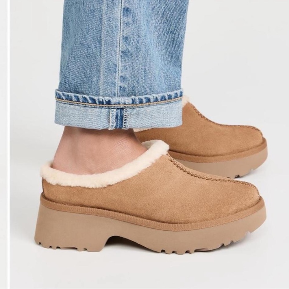 Chestnut UGG platform slippers